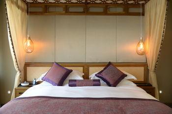 Cours Et Pavillons Hotel Beijing